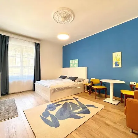 Stray Birds Fashion Apartment With 2Ppl/Wifi/Ac Budapest Exterior photo